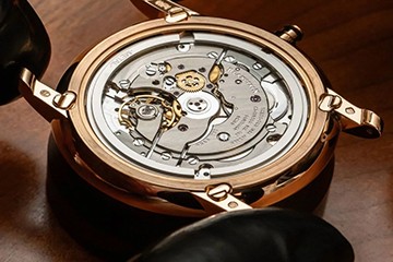 贵阳劳力士摆轮磨损了